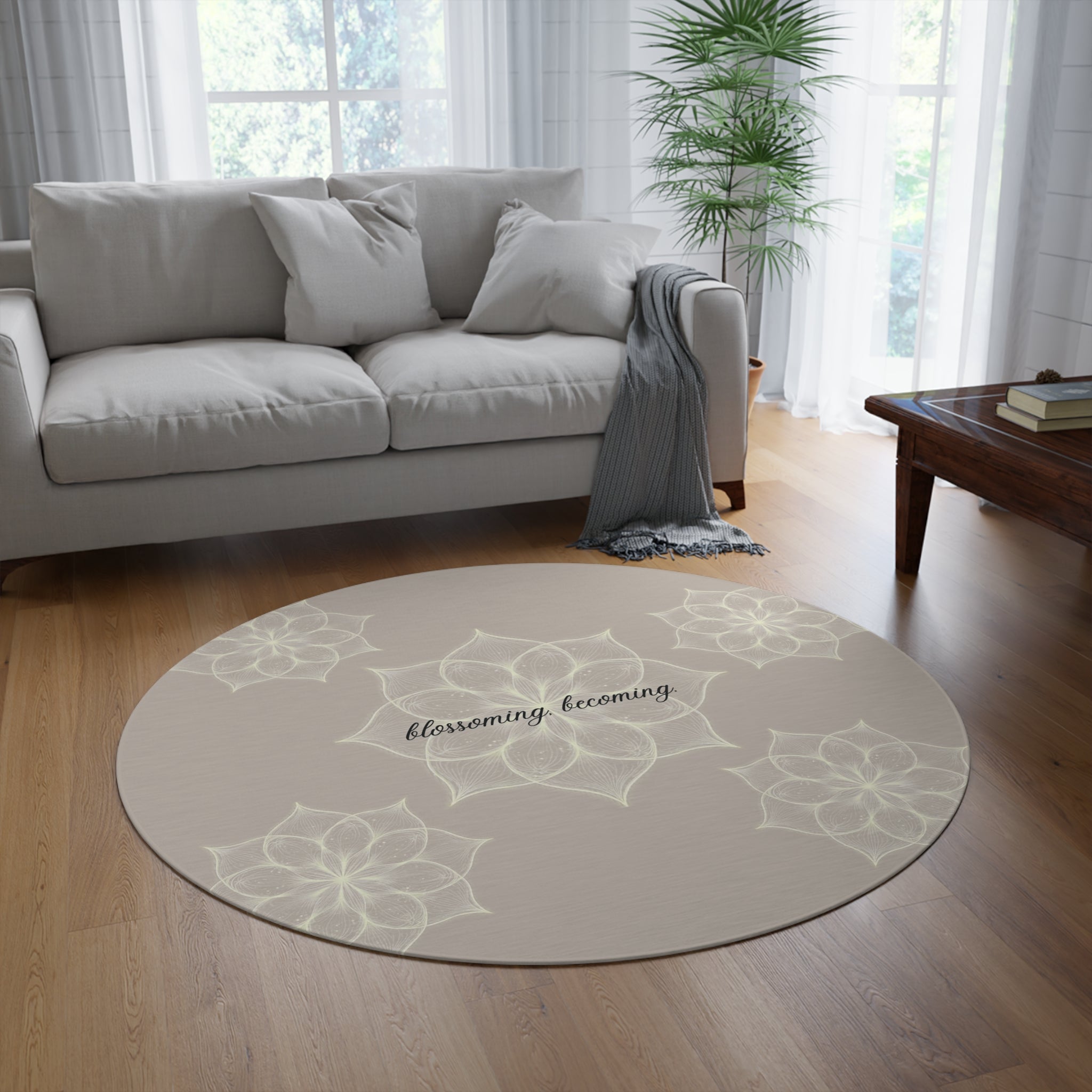 Blooming Becoming Round Area Rug