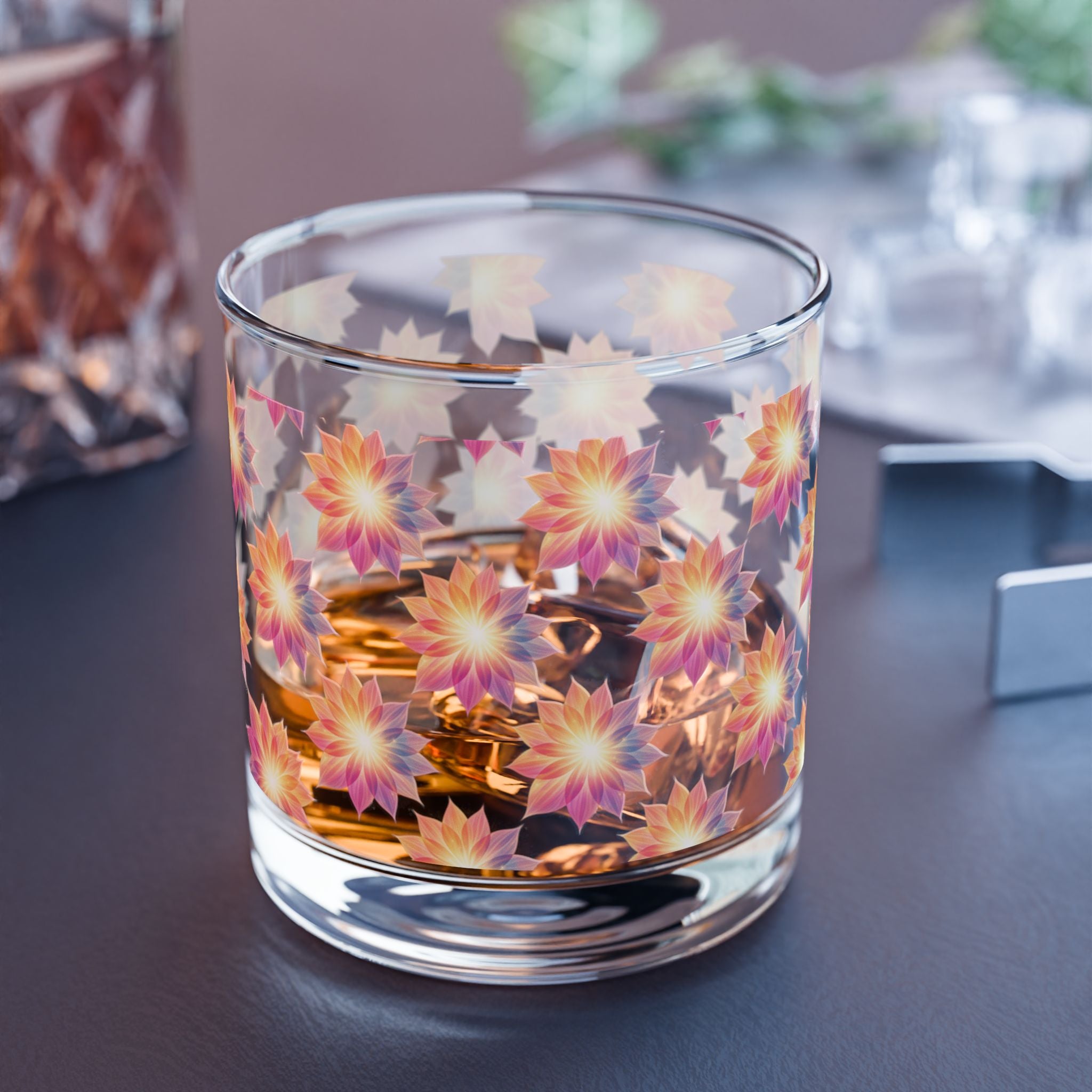 Blossom Pattern Rocks Glass