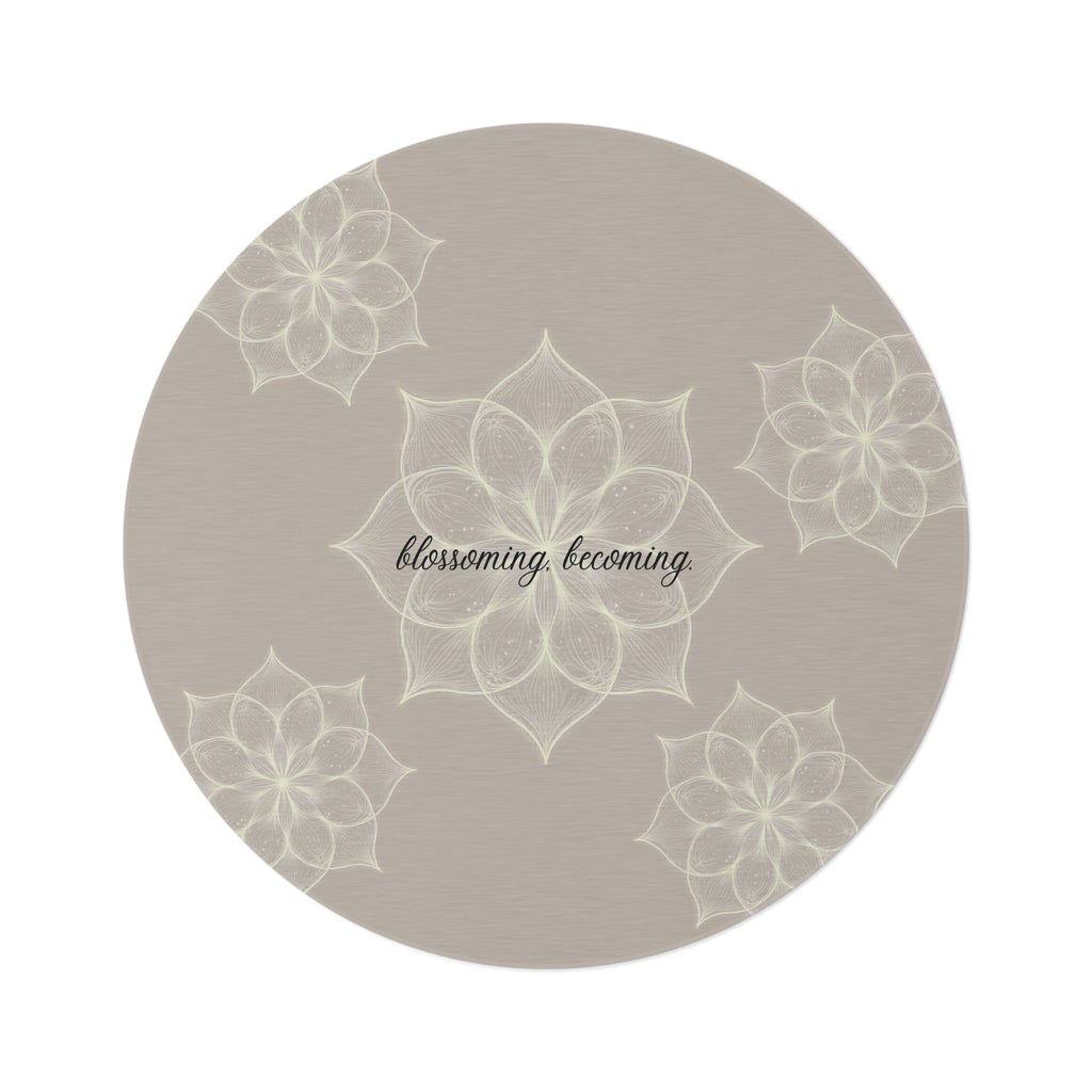 Blooming Becoming Round Area Rug
